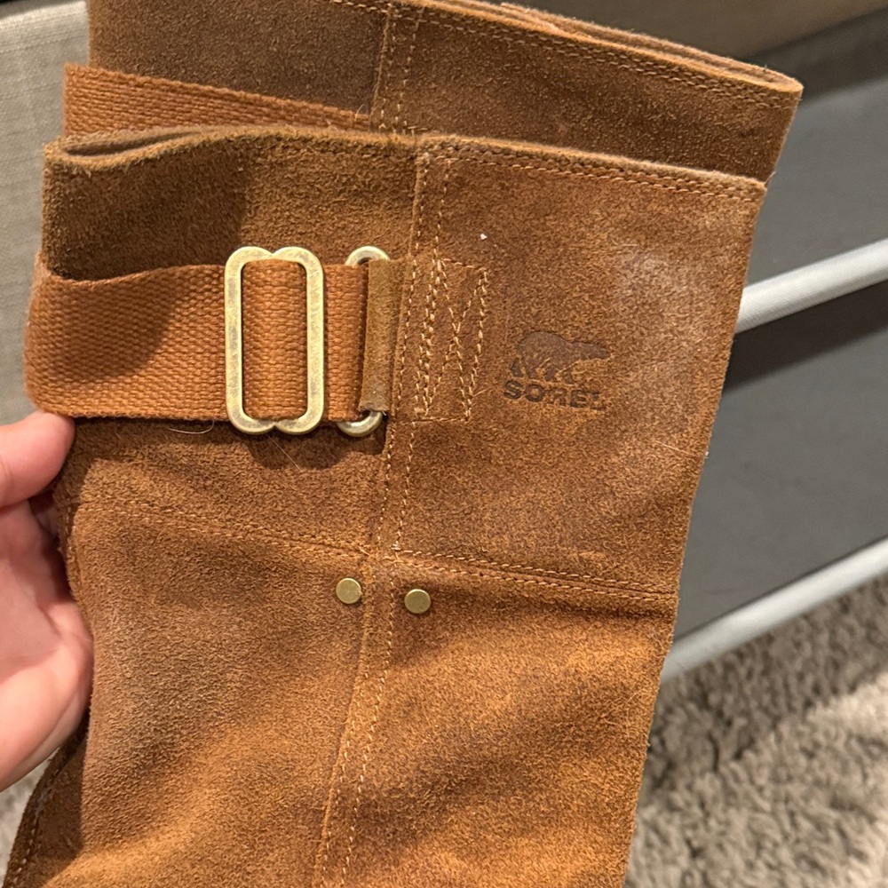 Sorel Women's Brown Suede Winter Boots - Picture 3 of 6